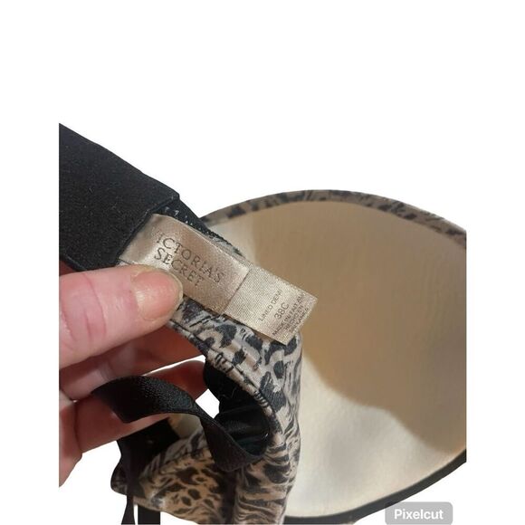 Victoria Secret Animal Print Bra - Picture 3 of 3